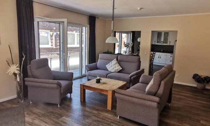 Esens Apartment | Ferienwohnung City