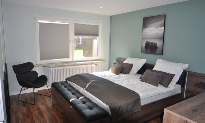 Rorichum Apartment | Ferienwohnung Deichland 65351 - Holiday apartment in East Frisia, 105 sqm, max. 6 persons