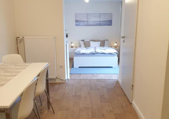 Neumuenster Apartment | Ferienwohnung Einfeld