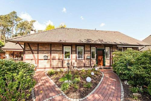Wietze House | Ferienwohnung Erika Constabel
