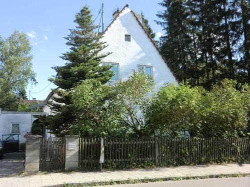 Munchen District Apartment | Ferienwohnung Fischer