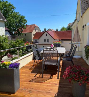 Dorfhain Apartment | Ferienwohnung Fiss Dorfhain