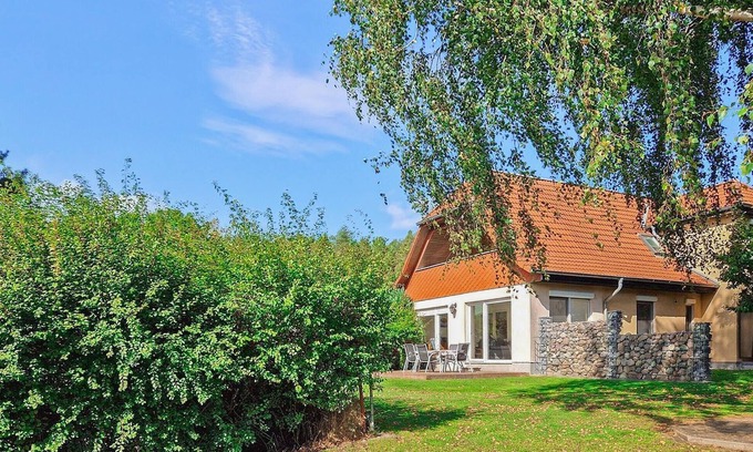 Godendorf Apartment | Ferienwohnung Godendorfer