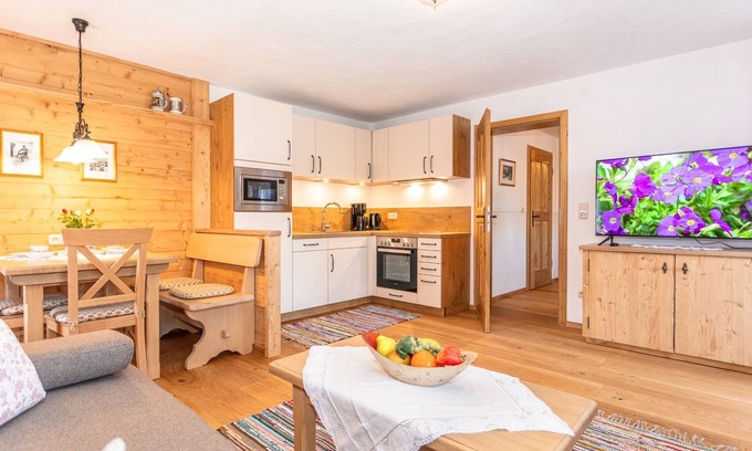 Bad Reichenhall House | Ferienwohnung Hochthron für 2 Personen mit Balkon und Bergblick mit 50qm