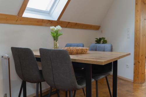 Orscholz Apartment | Ferienwohnung „ Happy Place“ Orscholz
