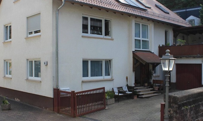 Erfweiler Apartment | Ferienwohnung Ilona - Appartement/fewo, Dusche, WC, 2 Schlafräume
