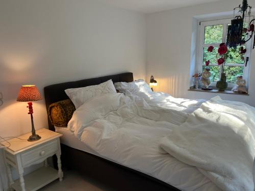Kamp Lintfort Apartment | Ferienwohnung im Wald