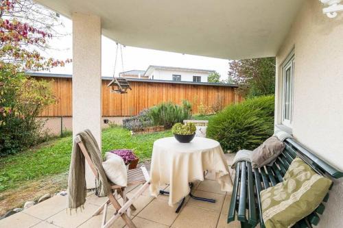 Hilzingen Apartment | Ferienwohnung Julija Riedheim