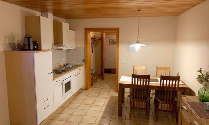 Leinsweiler Apartment | Ferienwohnung Kirchberg