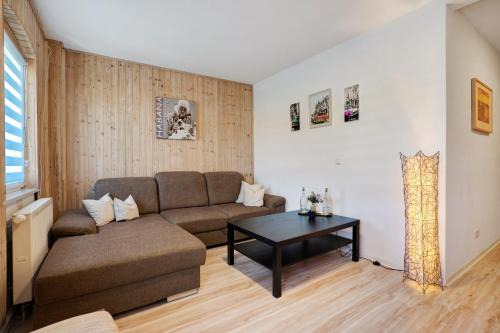 Bad Lausick Apartment | Ferienwohnung Kurzentrum