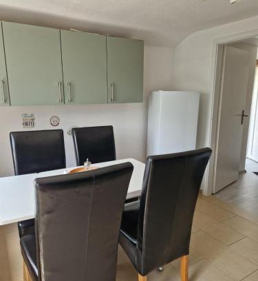 Himmelsthur Apartment | Ferienwohnung L