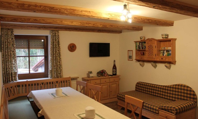 Teisendorf Apartment | Ferienwohnung Lochmühle