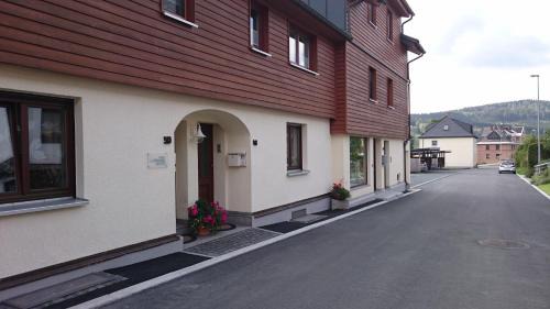 Klingenthal Apartment | Ferienwohnung Louise