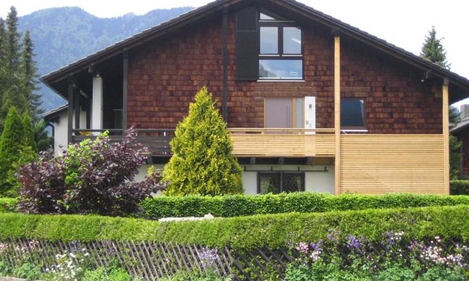 Gmain Apartment | Ferienwohnung Mautweg