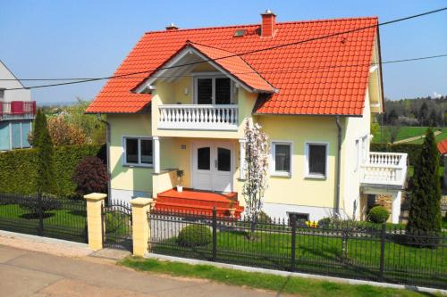Gotha Apartment | Ferienwohnung mit Terrasse, Garten