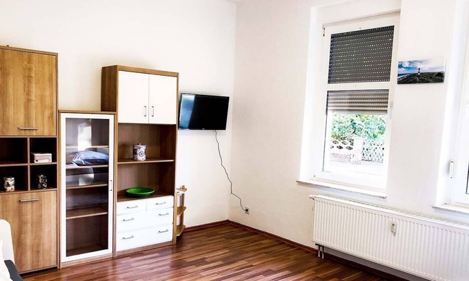 Neupetershain Nord Apartment | Ferienwohnung Np03, 61qm, 2 Schlafzimmer, Max. 5 Personen
