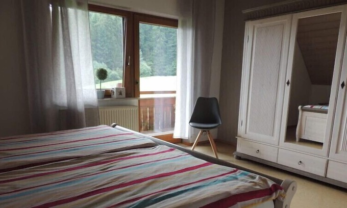 Tennenbronn Apartment | Ferienwohnung O