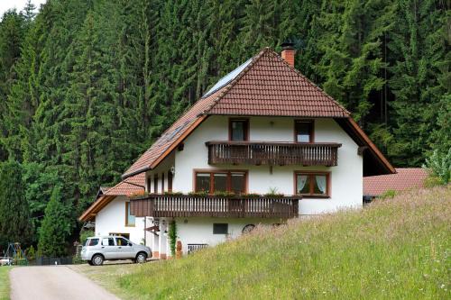 Biederbach Apartment | Ferienwohnung Ringwald