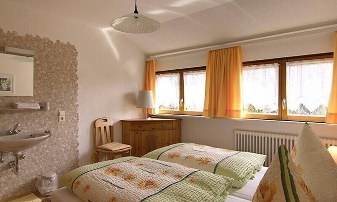Oberharmersbach Apartment | Ferienwohnung Sonnenstrahl, 45qm, 1 Schlafzimmer, max. 3 Personen