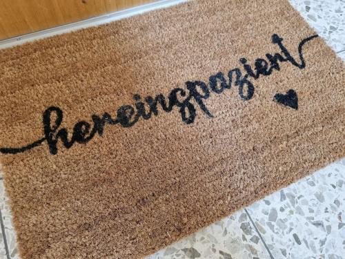 Sandhausen Apartment | ~Ferienwohnung Sandhausen/HD~