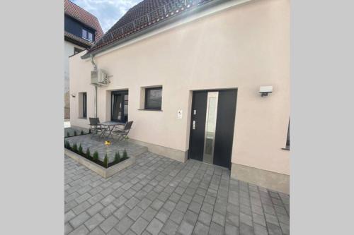 Sandhausen Apartment | Ferienwohnung Sandhausen Heidelberg V1