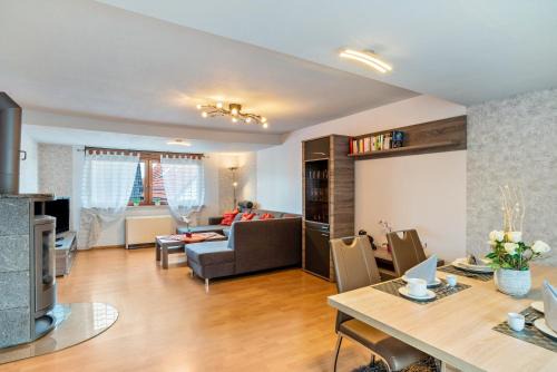 Zieflesberg Apartment | Ferienwohnung Schumacher