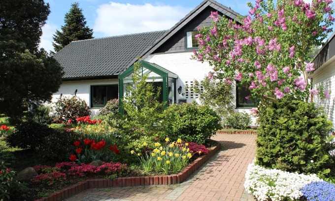Rhauderfehn Apartment | Ferienwohnung Sommerwind