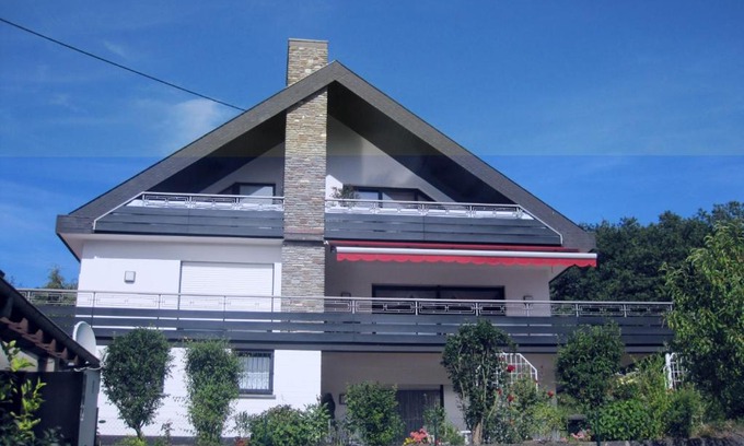Bullay Apartment | Ferienwohnung Sonneck