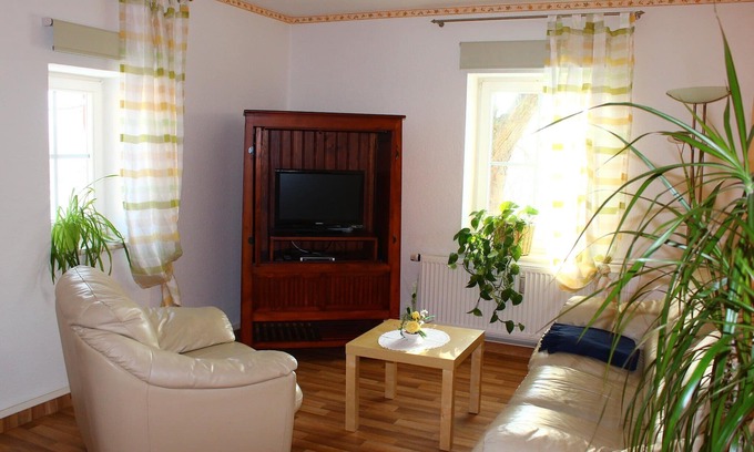 Weißig Apartment | Ferienwohnung, Struppen
