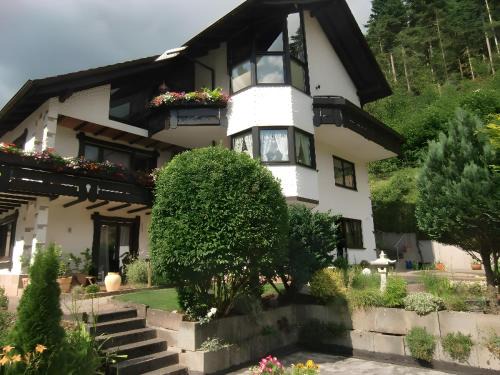 Hornberg Apartment | Ferienwohnung Uli Schätzle