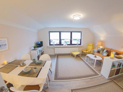 Varel Apartment | Ferienwohnung Unter den Eichen, FeWo Vermittlung Nordsee