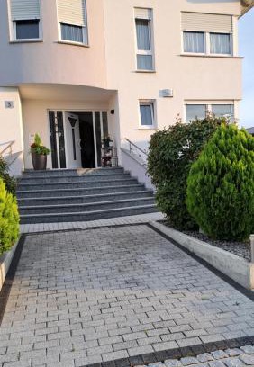 Endingen am Kaiserstuhl Apartment | Ferienwohnung Vogesenblick