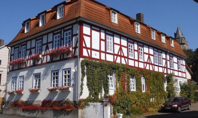 Fritzlar House | Ferienwohnung Wacker, Apartments und Zimmer