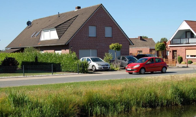 Wiesmoor Apartment | Ferienwohnung Wiekenblick