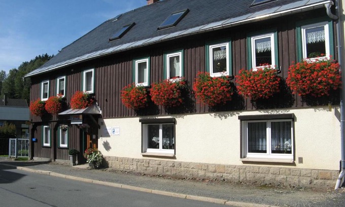 Klingenthal Apartment | Ferienwohnung Wild