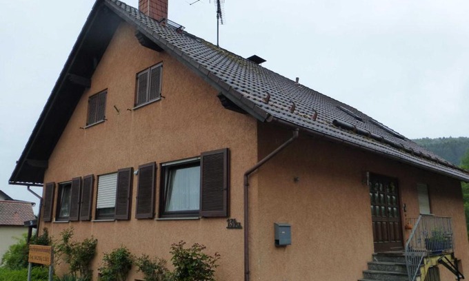 Winterkasten Apartment | Ferienwohnung Willi