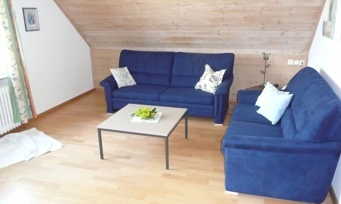 Simmersfeld Apartment | Ferienwohnung zum Freitagsbächle mit ca. 90qm, 2 Schlafzimmer, für maximal 4 Personen
