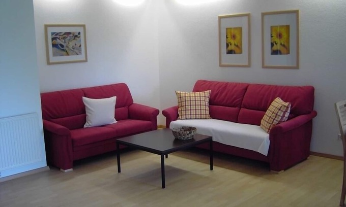 Simmersfeld Apartment | Ferienwohnung zum Köllbachtal mit ca. 90qm, 2 Schlafzimmer, für maximal 4 Personen