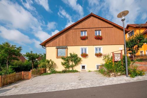 Letzau Hotel | Ferienwohnungen Am Sonnenhang