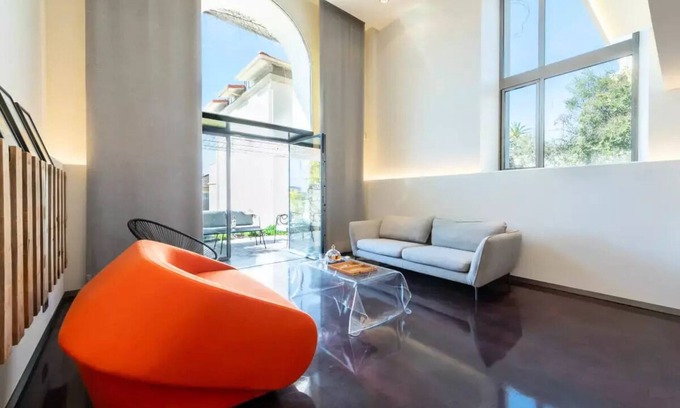Riou - Petit Juas - Av de Grasse Apartment | Ferienwohnungen für 2 Personen