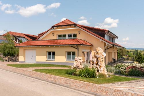 Klettgau Apartment | Ferienwohnungen Klettgaublick
