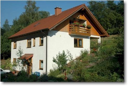 Rinnthal Apartment | Ferienwohnungen Röller