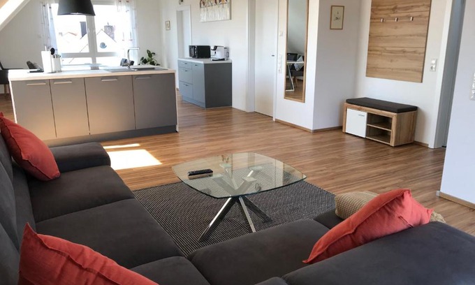 Volkach Apartment | Ferienwohnungen Scheuring 2.OG