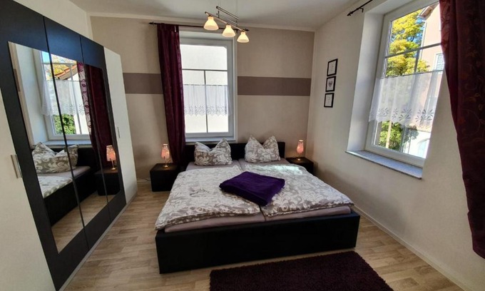 Weidhausen Apartment | Ferienwohnungen Sonneberg