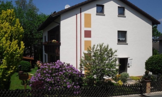 Steinbach am Wald Apartment | Ferienwohnungen und Gästezimmer Herrmann