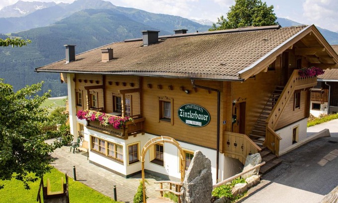 Uttendorf Apartment | Ferienwohnungen Zinzlerbauer