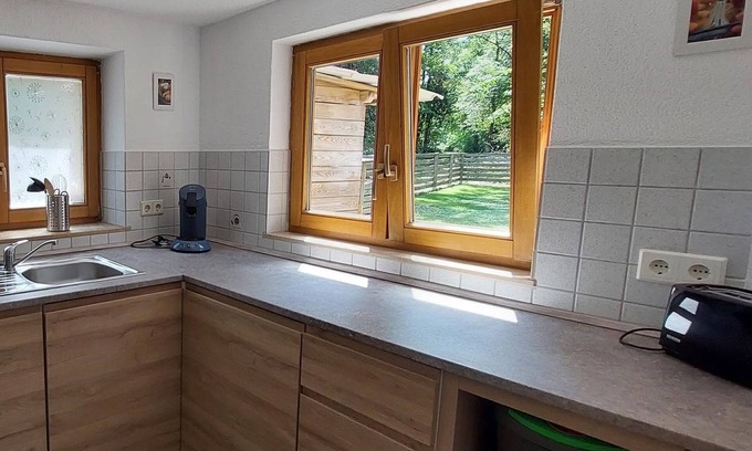 Bad Waldsee Apartment | Ferienzimmer, 55qm, mit Externem Badezimmer