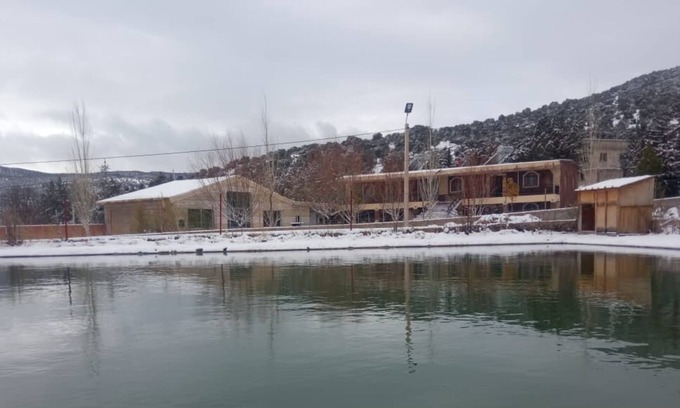 Laanoussar House | Ferme d'hôtes des lacs