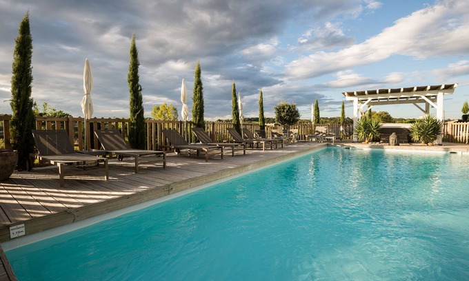Saint-Pee-sur-Nivelle Bed & Breakfast | Ferme Elhorga