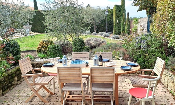 Seguret House | Ferme St Joseph